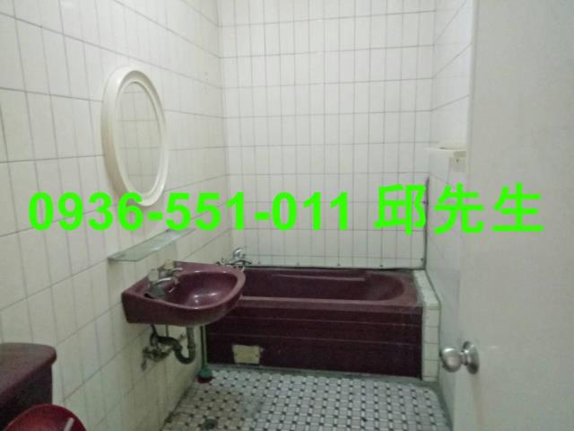 高雄鳥松透天-8